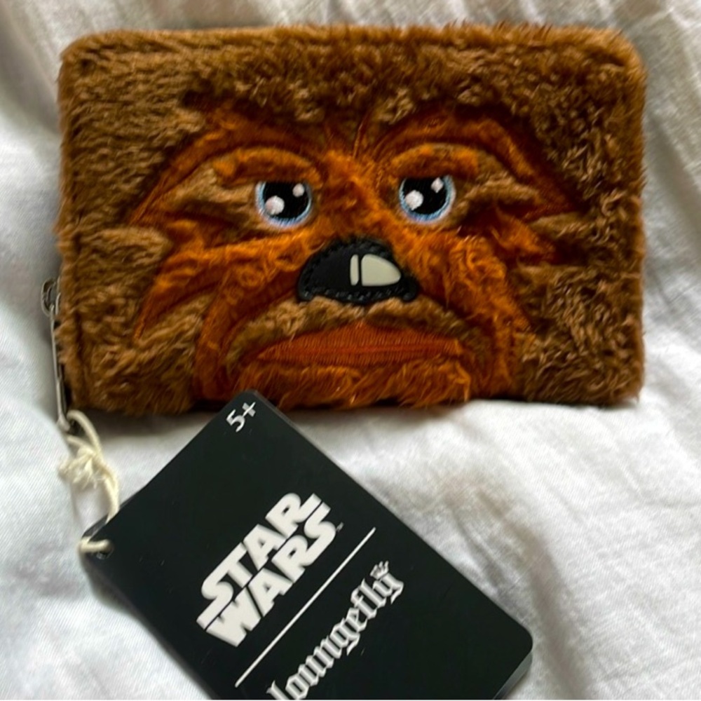 NWT Disney Loungefly Star Wars Chewbacca Wallet Wookiee